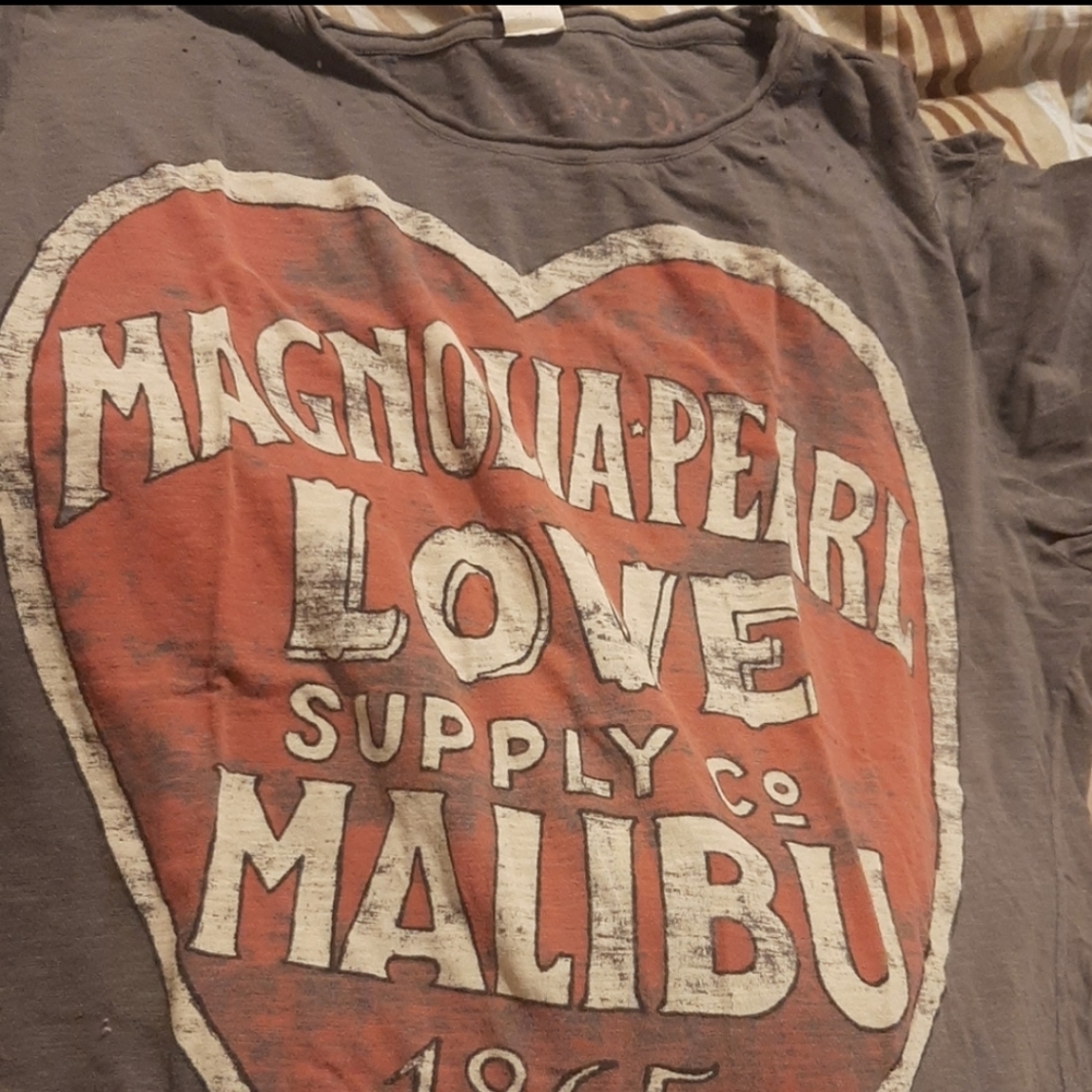 Magnolia Pearl Malibu 1865 T-shirt NWT - Picture 4 of 4